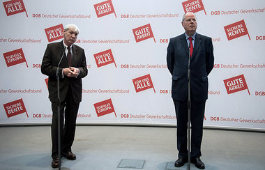 Nahe beieinander, aber nicht deckungsgleich: DGB-Chef Michael So... Nahe beieinander, aber nicht deckungsgleich: DGB-Chef Michael So...