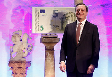 »Super-Mario« Draghi, Chef der Europäischen Zen... »Super-Mario« Draghi, Chef der Europäischen Zen...