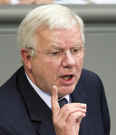 Unionsfraktionsvize Fuchs ist wegen seiner Nebent&auml;tigkeiten...