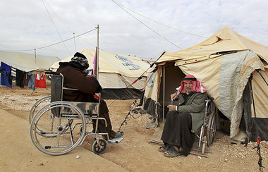 Syrische Flüchtlinge in einem Lager in Mafraq, Jordanien Syrische Flüchtlinge in einem Lager in Mafraq, Jordanien