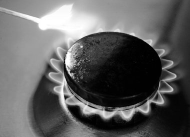 Nachzahlungen für Wasser, Strom und Gas belasten Hartz-IV-Betrof... Nachzahlungen für Wasser, Strom und Gas belasten Hartz-IV-Betrof...