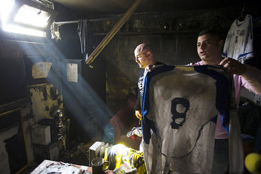 &raquo;Beitar ewig rein!&laquo; &ndash; nach dem Brand im Verein...