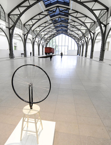 Verhöhnung der Mobilität: Duchamps »Fahrrad-Rad&... Verhöhnung der Mobilität: Duchamps »Fahrrad-Rad&...