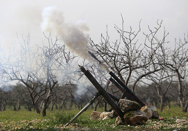 Granatwerfer der &raquo;Freien Syrischen Armee&laquo; bei Aleppo