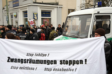 Erneuter Polizeieinsatz im Interesse von Wohnungseigent&uuml;mer...