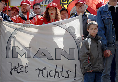 »Die Menschen waren in der Politik stets die einfältigen Opfer v... »Die Menschen waren in der Politik stets die einfältigen Opfer v...
