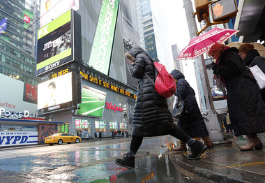 New Yorker Stra&szlig;enszene ohne Autor (und ohne Alter Ego)