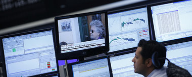 Den Gegner auf dem Schirm haben: TV-Einblendung mit Grillo bei d...