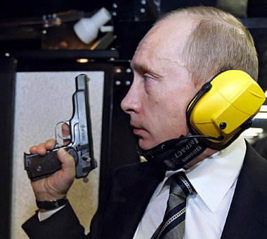 Präsident Putin demonstriert Stärke