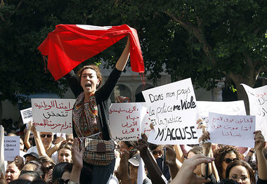 Protestaktion im Oktober in Tunis: Der politische Umbruch im WSF... Protestaktion im Oktober in Tunis: Der politische Umbruch im WSF...