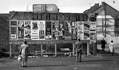 Am 23. Oktober 1955 stimmte die saarländische Bevölkerung gegen ... Am 23. Oktober 1955 stimmte die saarländische Bevölkerung gegen ...