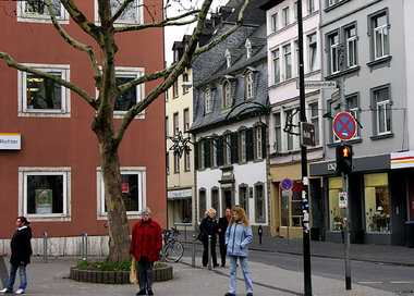 Versteckt in der Einkaufszone: Karl Marx’ Geburtshaus Trier im B...