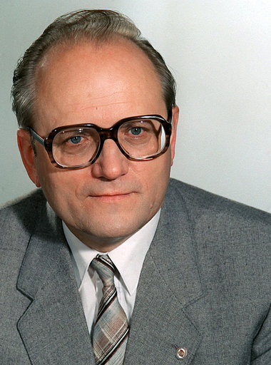 Rechtswidrig von der BRD-Justiz verfolgt: G&uuml;nter Sarge (Arc...