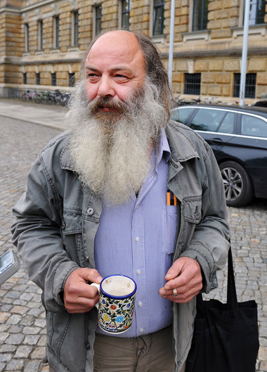 Der Angeklagte Lothar König am Dienstag vor dem Amtsgericht... Der Angeklagte Lothar König am Dienstag vor dem Amtsgericht...
