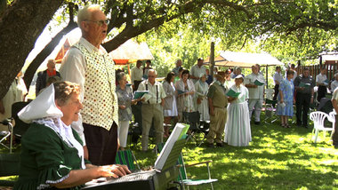 &raquo;Ich traue diesem Orania-Haufen nicht&laquo; (Filmszene mi...