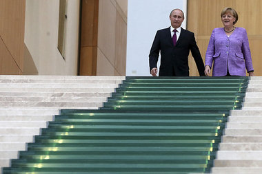 Obenbleiben oder hinuntergehen – Putin und Merkel in ... Obenbleiben oder hinuntergehen – Putin und Merkel in ...