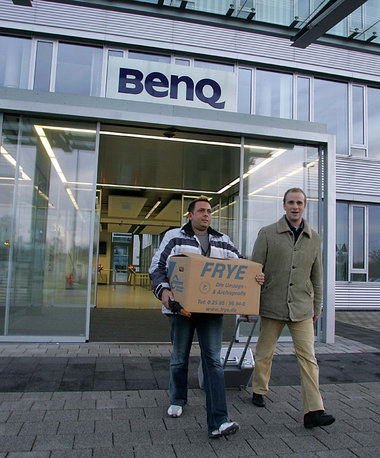Auszug für immer? Seit Wochen schweben die BenQ-Mitarbeiter zwis... Auszug für immer? Seit Wochen schweben die BenQ-Mitarbeiter zwis...