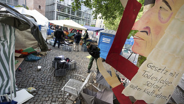 Das geräumte Camp der Hungerstreikenden am Sonntag Das geräumte Camp der Hungerstreikenden am Sonntag