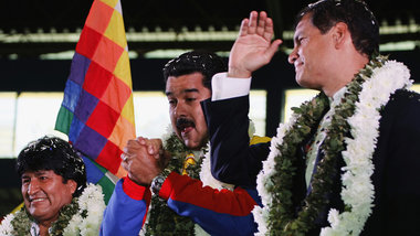 Boliviens Präsident Evo Morales, sein venezolanischer Amtsk... Boliviens Präsident Evo Morales, sein venezolanischer Amtsk...