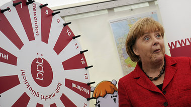 Glücksspiele der Kanzlerin gehen nicht immer so gut aus, wi... Glücksspiele der Kanzlerin gehen nicht immer so gut aus, wi...
