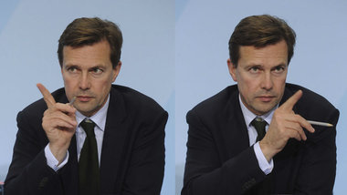 Neue Kunstlauffigur im Berliner Regierungsviertel: Der doppelte ...