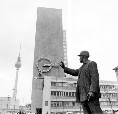 Im Haus des Berliner Verlages in der Karl-Liebknecht-Straße 29 h...