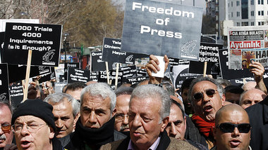 Protest gegen die Drangsalierung von Journalisten in Istanbul (1... Protest gegen die Drangsalierung von Journalisten in Istanbul (1...