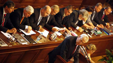 D&uuml;stere Zeiten: Tschechiens Pr&auml;sident Milo&scaron; Zem...