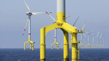 Teure Variante: Windpark BARD Offshore 1 in der Nordsee, ca. 100... Teure Variante: Windpark BARD Offshore 1 in der Nordsee, ca. 100...