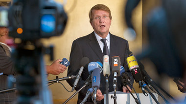 Nebelmacher: Kanzleramtsminister Ronald Pofalla leugnet die mill...