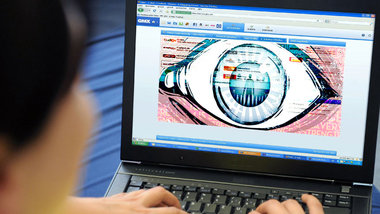 Big Brother is watching you: Per Internet verschaffen sich Gehei...