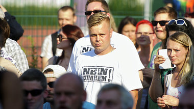 Rassistische Ressentiments en masse: Von 500 Teilnehmern einer B...