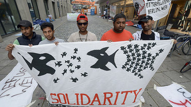 Immer mehr Fl&uuml;chtlinge wehren sich gegen Diskriminierung un...
