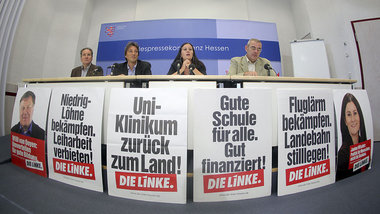 Pressekonferenz zum Wahlkampfauftakt der Linken in Wiesbaden mit...