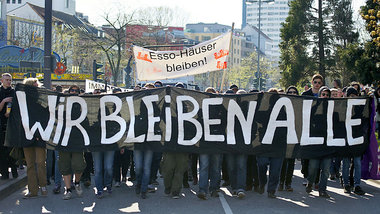 Die Häuser der anderen: Tausende demonstrierten im April 2013 in...