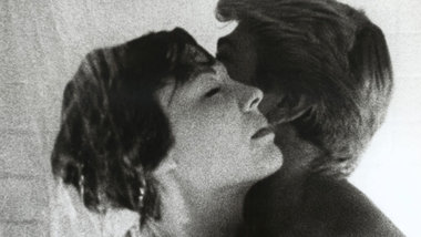 Umarmumg im Guerilla-Kino (1968, &raquo;Faces&laquo; von John Ca...
