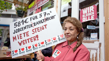 Existenzbedrohend: Die Mieten steigen weiter, die Politik macht ...
