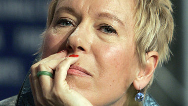 Doris D&ouml;rrie zeigt in &raquo;Klimawechsel&laquo; genu&szlig...