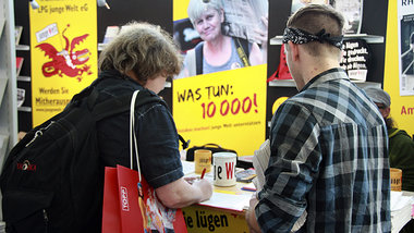 Die junge Welt kennenlernen – Stand auf der Buchmesse in F