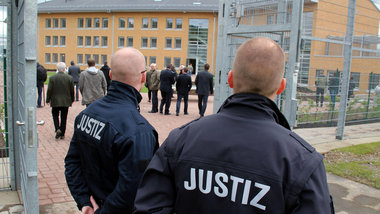 Lebensl&auml;nglich: In diesem Neubau der JVA Rosdorf werden sei...