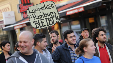 Breite Unterst&uuml;tzung: Seit Wochen demonstrieren jeden Tag 5...