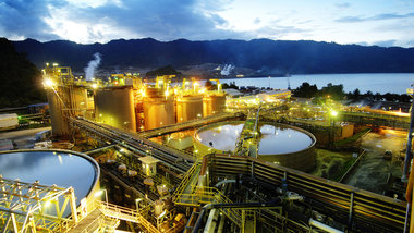 Rohstoffreich: Goldmine auf Inselgruppe des Staates Papua-Neugui... Rohstoffreich: Goldmine auf Inselgruppe des Staates Papua-Neugui...