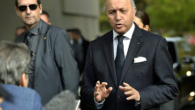 Der französische Außenminister Laurent Fabius lie&szl... Der französische Außenminister Laurent Fabius lie&szl...