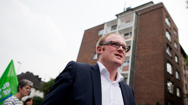 SPD-Bürgermeister Sören Link vor dem »Problemhau... SPD-Bürgermeister Sören Link vor dem »Problemhau...