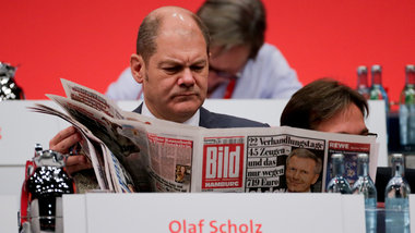 Afrikaner in Hamburg? SPD-Bürgermeister Olaf Scholz weiß auch 20...