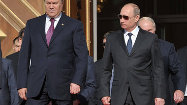 Pokersieger: Ru&szlig;lands Pr&auml;sident Wladimir Putin (recht...