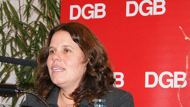 Maya Fern&amp;aacute;ndez Allende, Biologin und sozialistische A...
