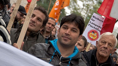 Demonstration gegen die Abschiebung afrikanischer Fl&uuml;chtlin...