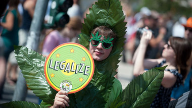Cannabis legalisieren! Hanfparade am 6. August 2011 in Berlin Cannabis legalisieren! Hanfparade am 6. August 2011 in Berlin