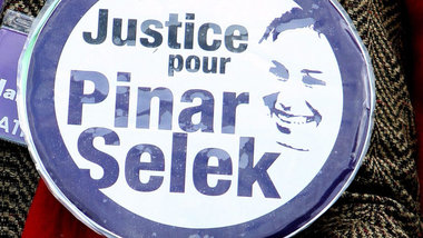 W&auml;hrend der Prozesse gegen Pinar Selek demonstrierten ihre ...